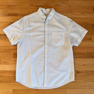 Men’s short sleeve button up